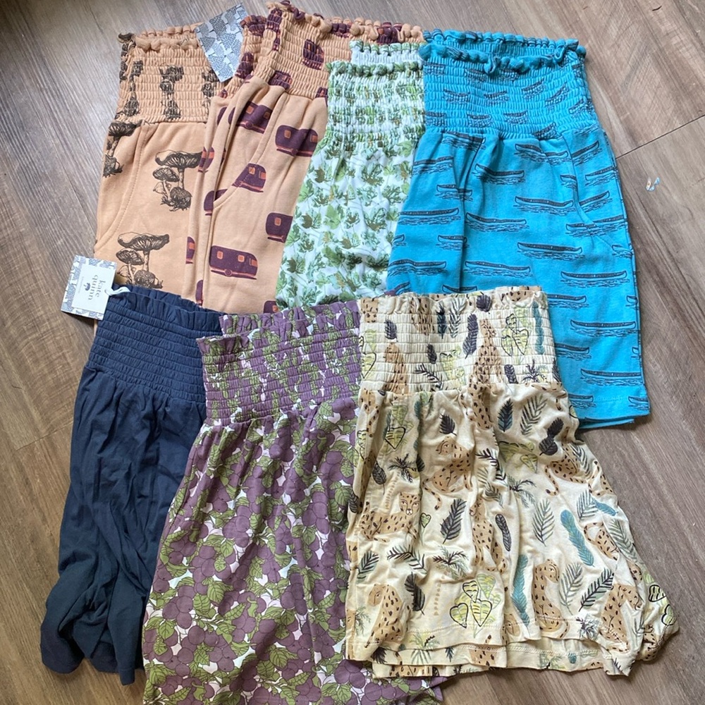 7 pair Kate Quinn mom shorts